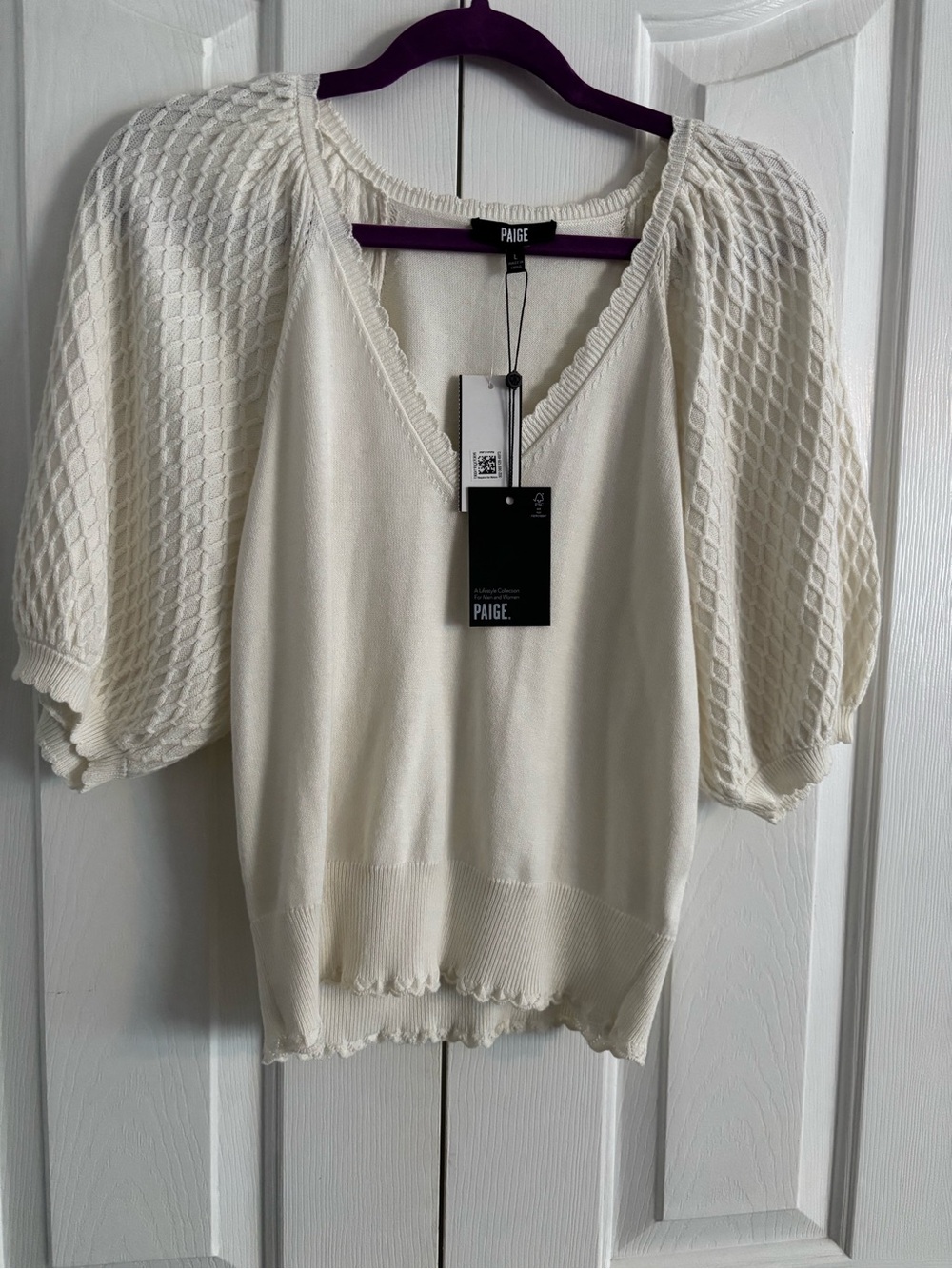 PAIGE Ivory V-Neck Knit Top with Puff Sleeve Detail